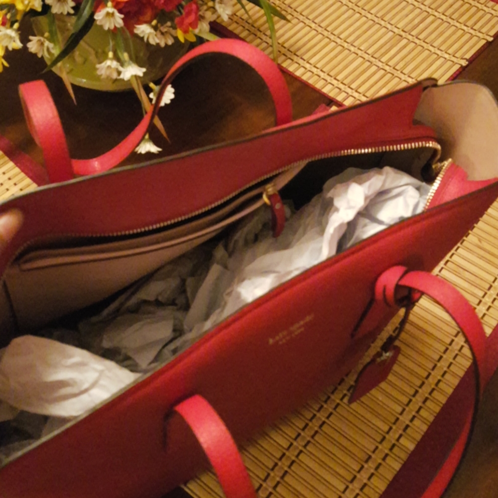 Solllddd!!New Authentic Kate Spade Red Bag! - Picture 4 of 5